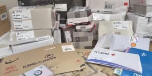 Coût livraison colis et enveloppe